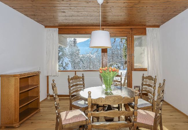Ferienwohnung in Fieberbrunn - Apartment auf dem Schlossberg – Bergblick & Ruhe 