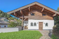 Ferienwohnung in Fieberbrunn - Chalet Lindau: App. Henne (by One-Villas) 