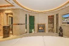 Chalet in Kitzbühel - Chalet Bockberg direkt an Skipiste (One-Villas) 